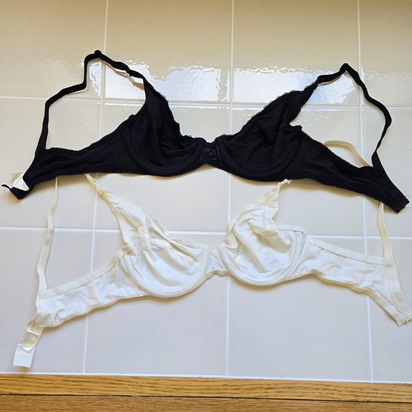 Vintage Victoria's Secret bra bundle - Picture 4 of 5